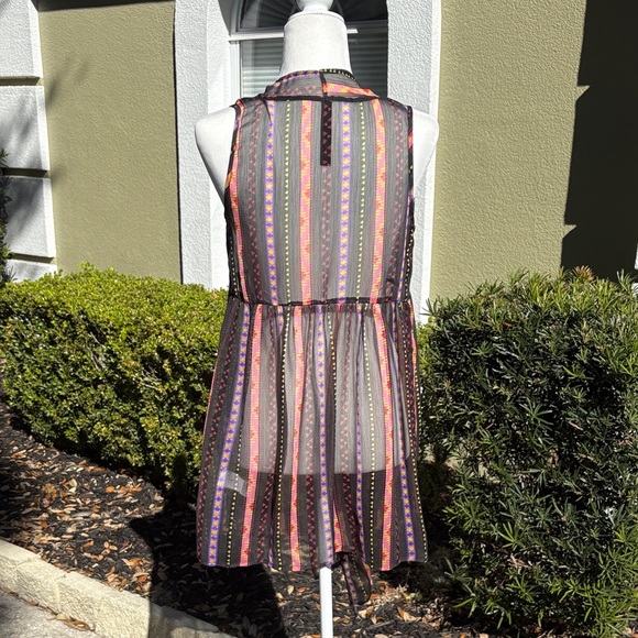 Jessica Simpson Sheer Colorful Striped Sleeveless Vest - Picture 5 of 7